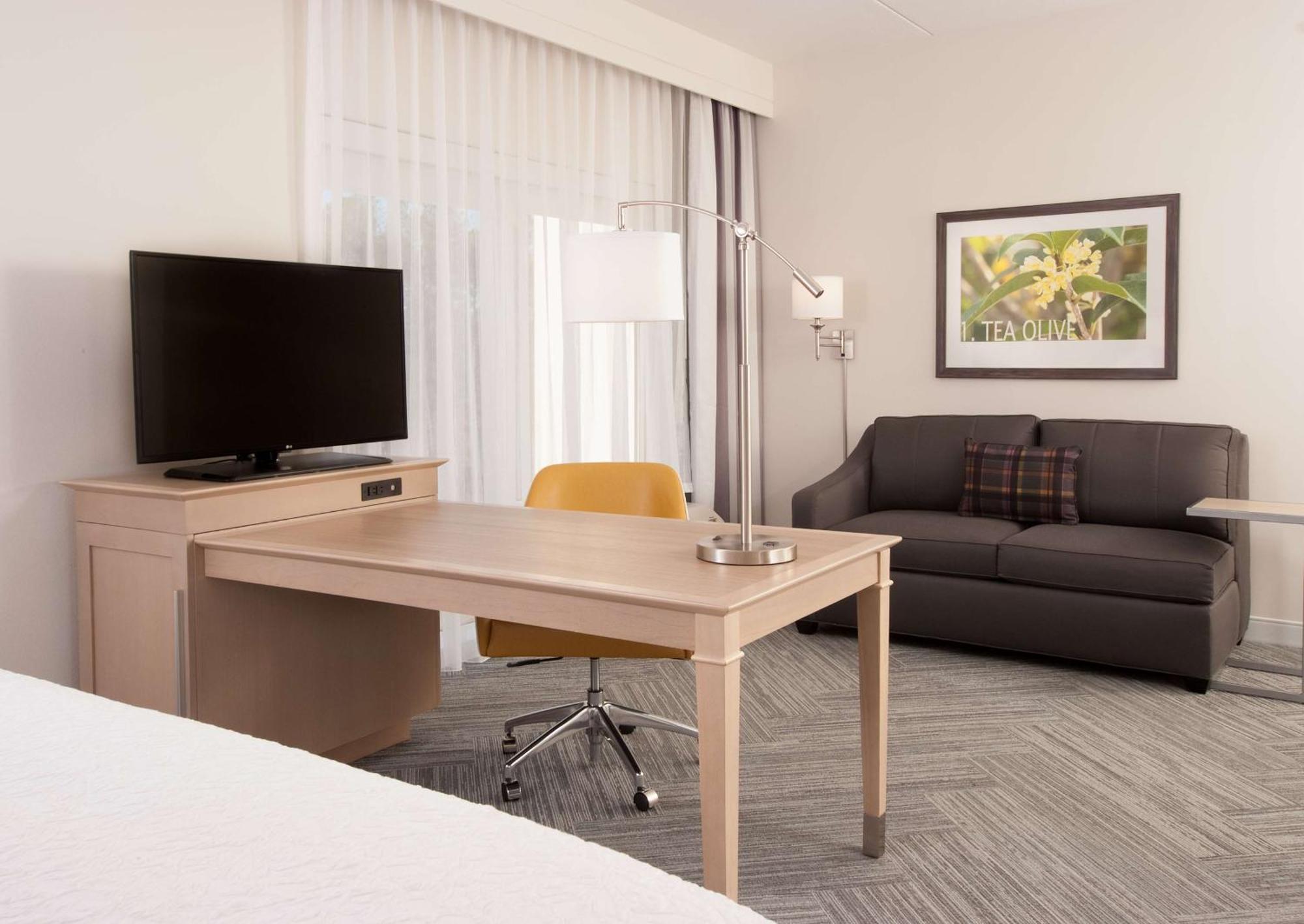 Hampton Inn & Suites By Hilton Augusta-Washington Rd Bagian luar foto